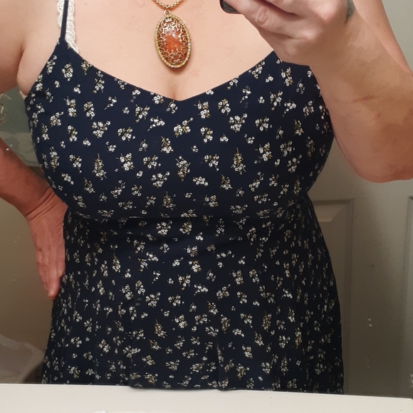 Navy floral dress - Picture 2 of 8